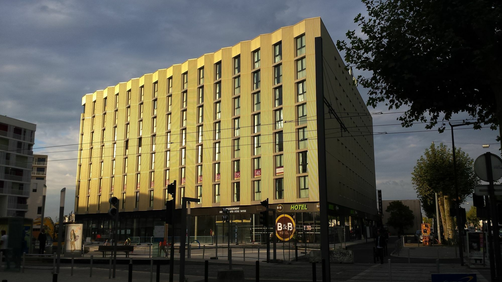 B&B Hotel Bordeaux Centre Bègles Exterior foto